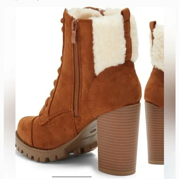 New Sassy Faux Shearling Cuff Lug Sole Bootie - Picture 2 of 4